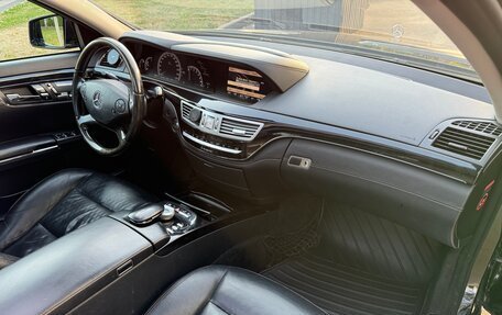 Mercedes-Benz S-Класс, 2012 год, 1 900 000 рублей, 23 фотография