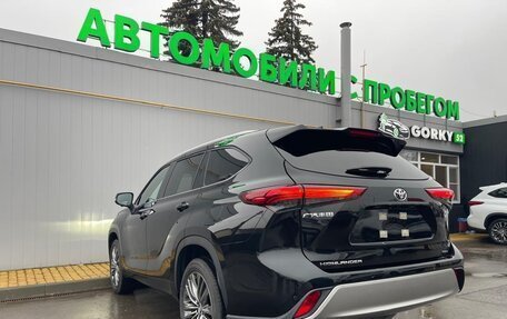 Toyota Highlander, 2025 год, 5 650 000 рублей, 7 фотография