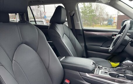 Toyota Highlander, 2025 год, 5 650 000 рублей, 12 фотография