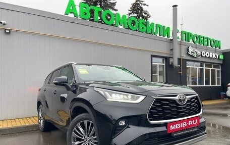 Toyota Highlander, 2025 год, 5 650 000 рублей, 2 фотография