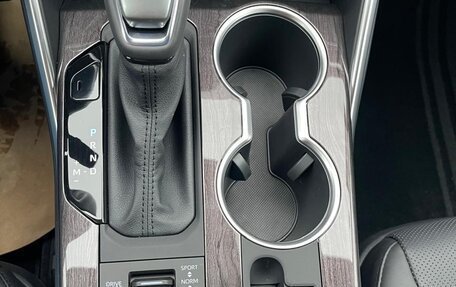 Toyota Highlander, 2025 год, 5 650 000 рублей, 26 фотография