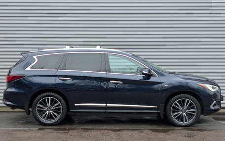 Infiniti QX60 I рестайлинг, 2019 год, 3 300 000 рублей, 4 фотография