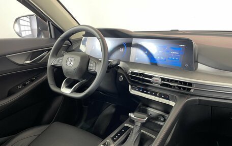 Changan CS35 Plus, 2022 год, 1 799 000 рублей, 15 фотография