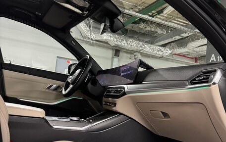 BMW 3 серия, 2022 год, 7 750 000 рублей, 15 фотография