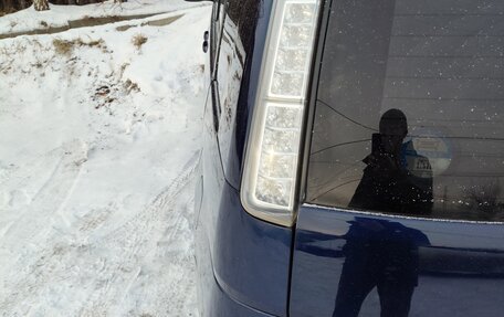 Toyota ISis I, 2012 год, 1 200 000 рублей, 3 фотография