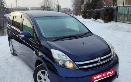 Toyota ISis I, 2012 год, 1 200 000 рублей, 12 фотография