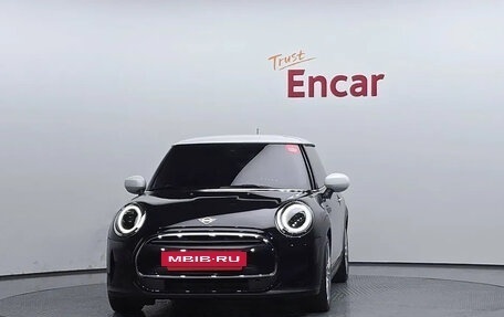 MINI Hatch, 2022 год, 2 700 000 рублей, 3 фотография
