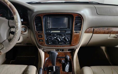 Toyota Land Cruiser 100 рестайлинг 2, 2000 год, 1 049 000 рублей, 11 фотография