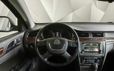 Skoda Superb III рестайлинг, 2013 год, 949 000 рублей, 15 фотография