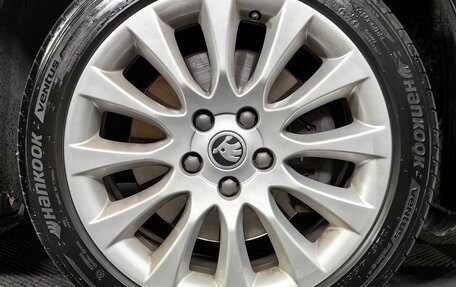 Skoda Superb III рестайлинг, 2013 год, 949 000 рублей, 16 фотография