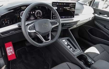 Volkswagen Golf VIII, 2025 год, 4 285 000 рублей, 8 фотография