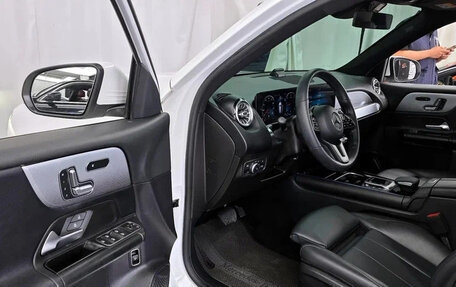 Mercedes-Benz GLB, 2022 год, 2 640 000 рублей, 5 фотография