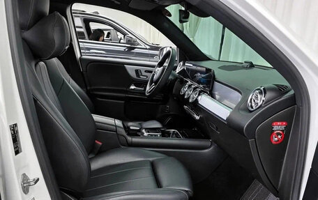 Mercedes-Benz GLB, 2022 год, 2 640 000 рублей, 7 фотография