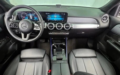 Mercedes-Benz GLB, 2022 год, 2 640 000 рублей, 6 фотография