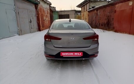 Hyundai Elantra VI рестайлинг, 2019 год, 1 700 000 рублей, 3 фотография