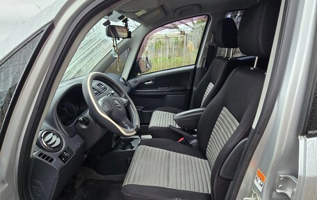 Suzuki SX4 II рестайлинг, 2010 год, 900 000 рублей, 6 фотография