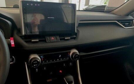 Toyota RAV4, 2025 год, 5 090 000 рублей, 14 фотография