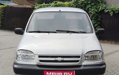 Chevrolet Niva I рестайлинг, 2005 год, 335 000 рублей, 1 фотография