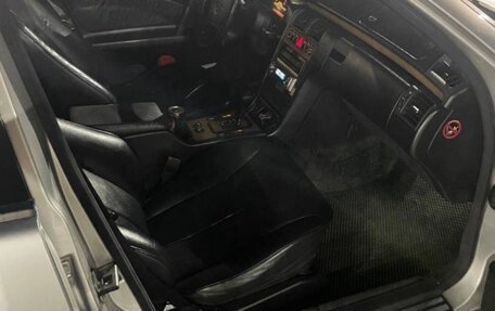 Mercedes-Benz E-Класс, 1998 год, 620 000 рублей, 20 фотография