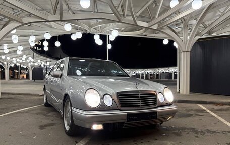 Mercedes-Benz E-Класс, 1998 год, 620 000 рублей, 31 фотография