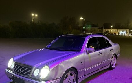Mercedes-Benz E-Класс, 1998 год, 620 000 рублей, 37 фотография