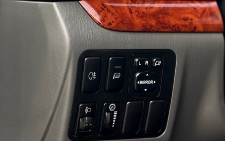 Toyota Land Cruiser Prado 120 рестайлинг, 2005 год, 1 750 000 рублей, 8 фотография