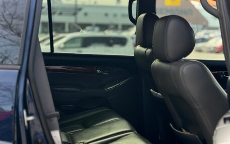 Toyota Land Cruiser Prado 120 рестайлинг, 2005 год, 1 750 000 рублей, 16 фотография