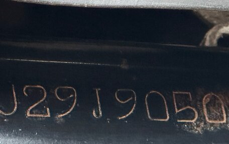 Toyota Land Cruiser Prado 120 рестайлинг, 2005 год, 1 750 000 рублей, 29 фотография