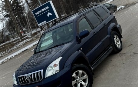 Toyota Land Cruiser Prado 120 рестайлинг, 2005 год, 1 750 000 рублей, 27 фотография