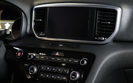 KIA Sportage IV рестайлинг, 2018 год, 1 999 000 рублей, 12 фотография