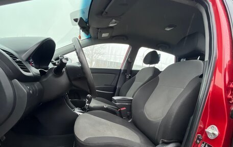 Hyundai Solaris II рестайлинг, 2011 год, 800 000 рублей, 9 фотография