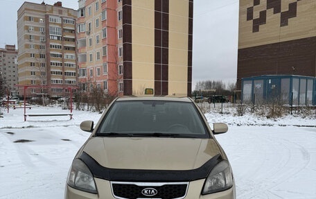 KIA Rio II, 2011 год, 325 000 рублей, 2 фотография