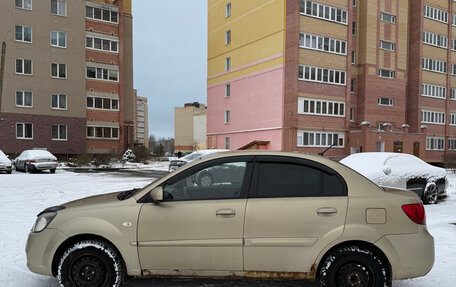 KIA Rio II, 2011 год, 325 000 рублей, 4 фотография