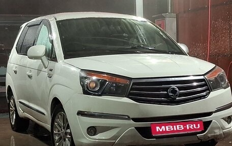 SsangYong Stavic, 2013 год, 789 000 рублей, 1 фотография