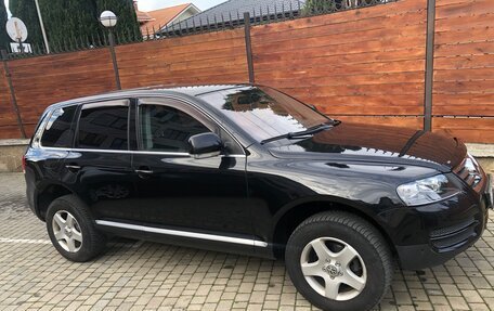 Volkswagen Touareg III, 2006 год, 950 000 рублей, 1 фотография