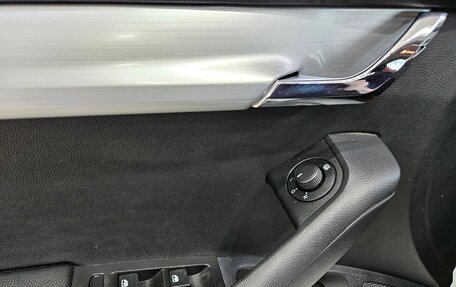 Skoda Octavia, 2018 год, 1 499 000 рублей, 17 фотография