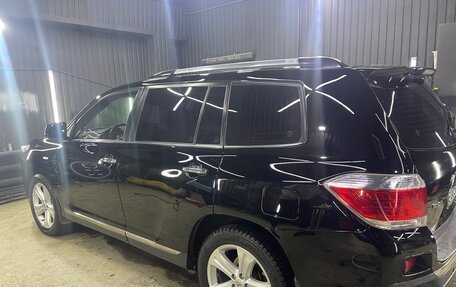 Toyota Highlander III, 2013 год, 2 300 000 рублей, 5 фотография