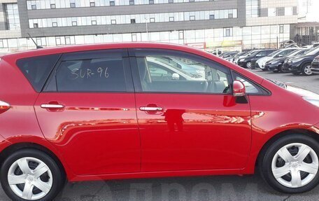 Toyota Ractis II, 2012 год, 850 000 рублей, 5 фотография