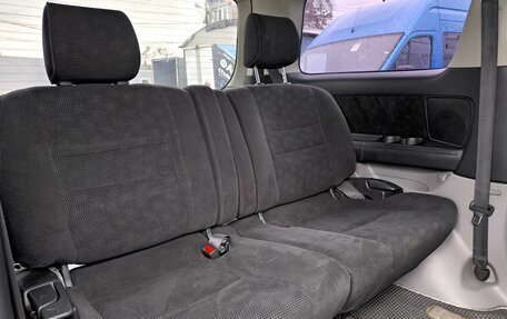 Toyota Alphard III, 2003 год, 900 000 рублей, 20 фотография