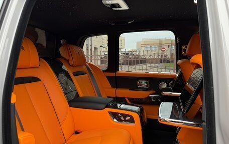 Rolls-Royce Cullinan, 2025 год, 69 975 000 рублей, 3 фотография