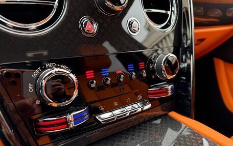 Rolls-Royce Cullinan, 2025 год, 69 975 000 рублей, 13 фотография