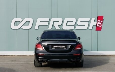 Mercedes-Benz E-Класс, 2018 год, 2 649 000 рублей, 4 фотография