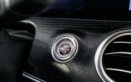 Mercedes-Benz E-Класс, 2018 год, 2 649 000 рублей, 18 фотография