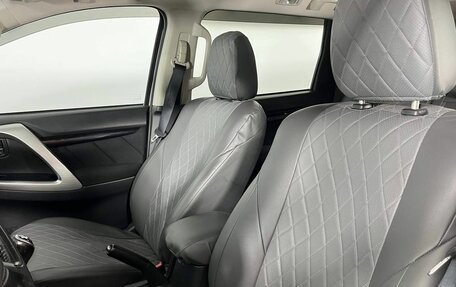 Mitsubishi Pajero Sport III рестайлинг, 2018 год, 2 450 000 рублей, 27 фотография