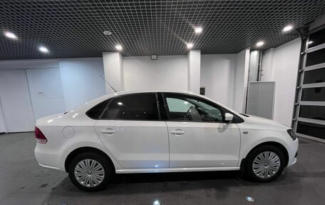 Volkswagen Polo VI (EU Market), 2012 год, 995 000 рублей, 2 фотография