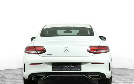 Mercedes-Benz C-Класс, 2018 год, 3 460 000 рублей, 6 фотография