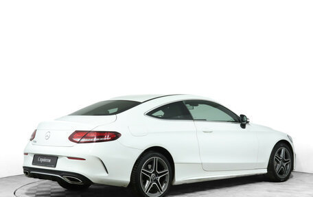 Mercedes-Benz C-Класс, 2018 год, 3 460 000 рублей, 5 фотография