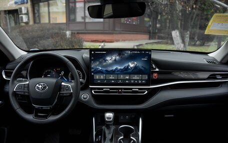 Toyota Highlander, 2025 год, 5 750 000 рублей, 9 фотография