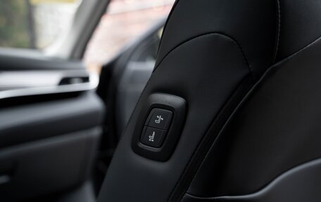 Toyota Highlander, 2025 год, 5 750 000 рублей, 23 фотография