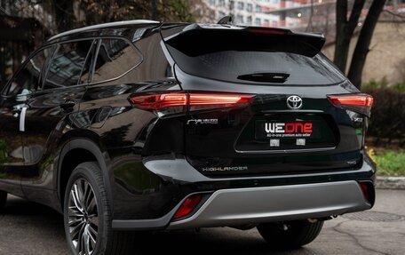 Toyota Highlander, 2025 год, 5 750 000 рублей, 36 фотография